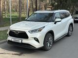 Toyota Highlander 2020 годаүшін26 500 000 тг. в Алматы