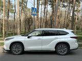 Toyota Highlander 2020 года за 26 500 000 тг. в Алматы – фото 3