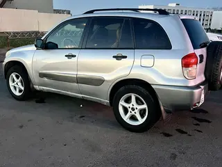 Toyota RAV4, 2002