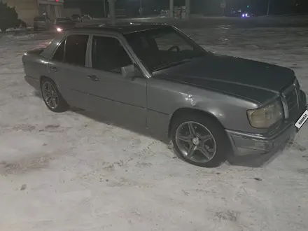 Mercedes-Benz E 230 1989 года за 1 800 000 тг. в Алматы – фото 19