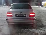 BMW 523 1997 года за 2 200 000 тг. в Алматы – фото 4