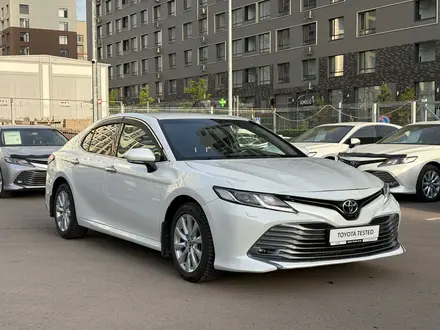 Toyota Camry Prestige 2021 года за 12 300 000 тг. в Астана – фото 19