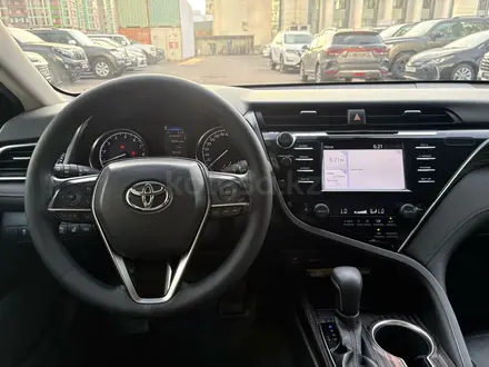 Toyota Camry Prestige 2021 года за 12 300 000 тг. в Астана – фото 9