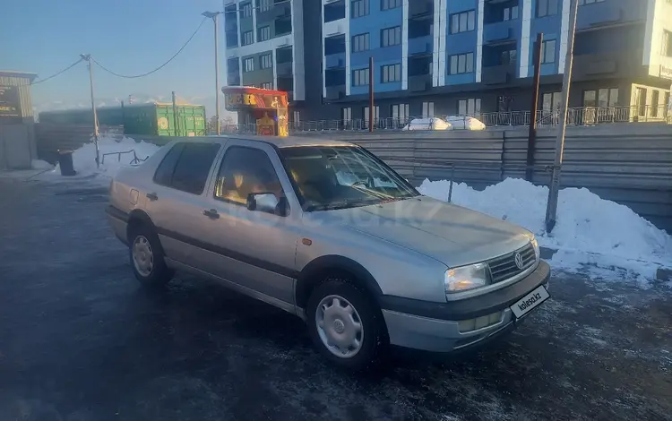 Volkswagen Vento 1996 годаfor1 500 000 тг. в Алматы