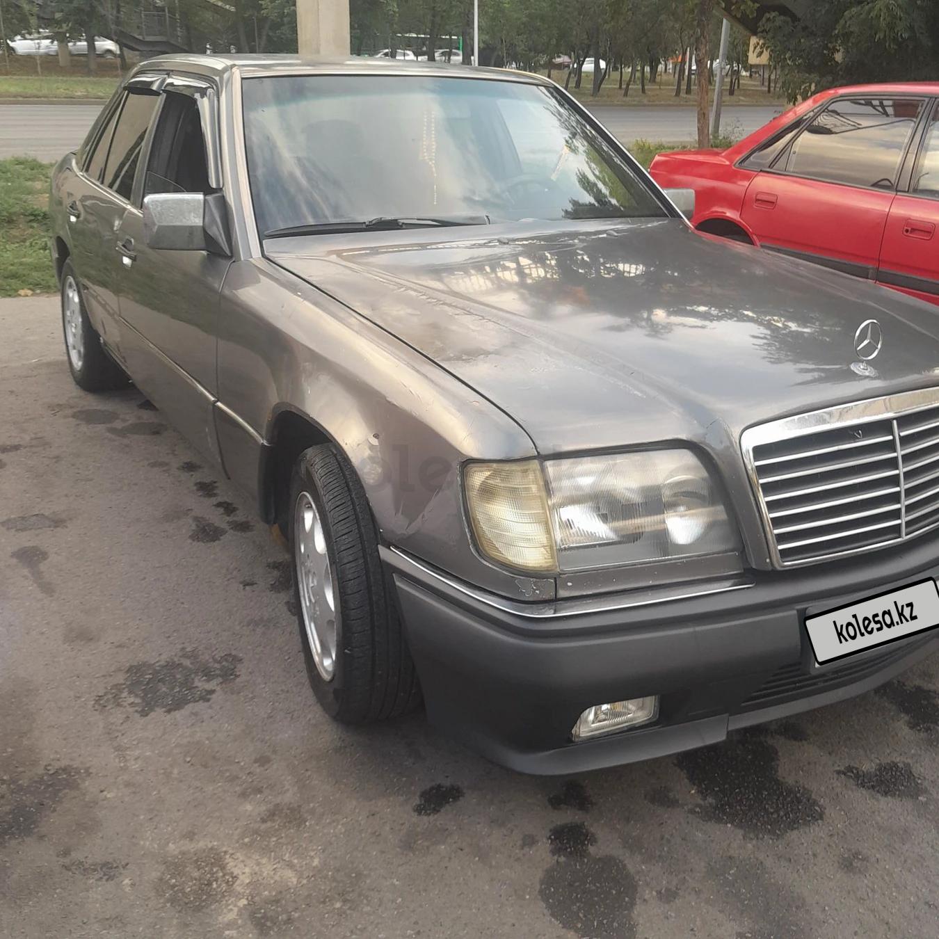 Mercedes-Benz E 230 1991 г.