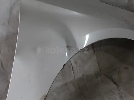 Крыло переднее правое Hyundai Sonata LF за 10 000 тг. в Караганда – фото 2
