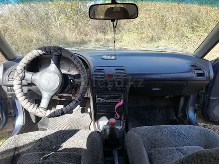 Mazda 323 1993 года за 700 000 тг. в Актобе – фото 3