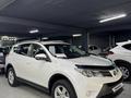 Toyota RAV4 2014 года за 9 900 000 тг. в Астана – фото 2