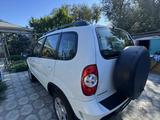 Chevrolet Niva 2012 года за 4 500 000 тг. в Атырау – фото 3