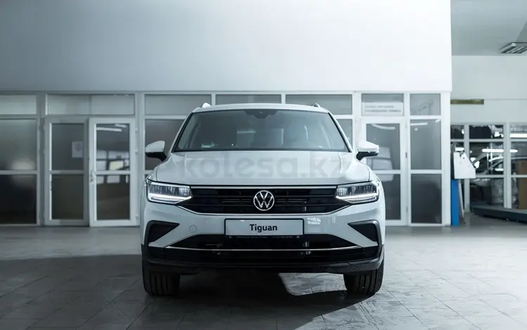 Volkswagen Tiguan Respect (2WD) 2022 года за 18 929 000 тг. в Усть-Каменогорск