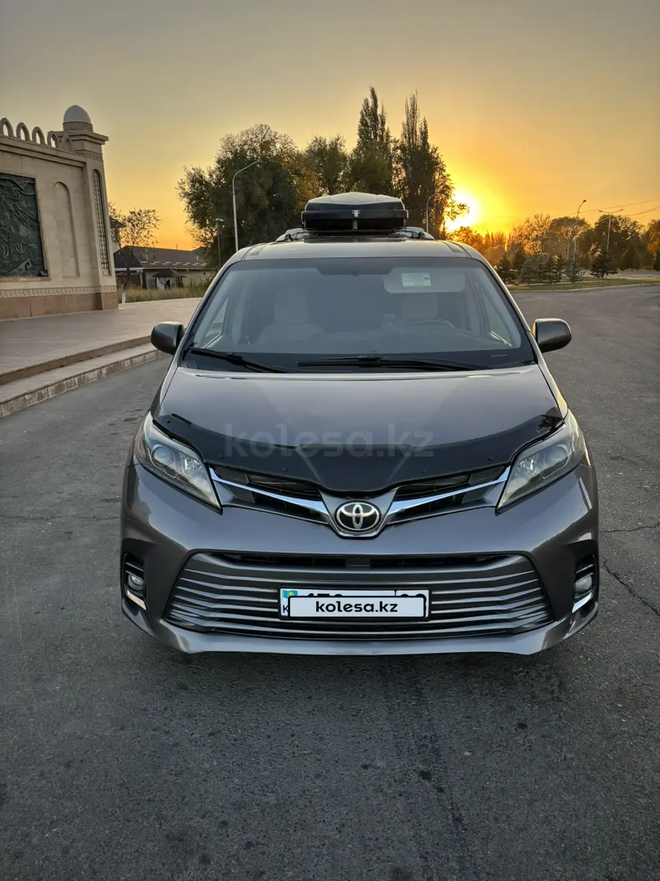 Toyota Sienna, 2015