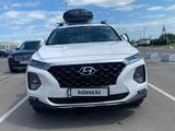 Hyundai Santa Fe 2018 года за 13 800 000 тг. в Астана