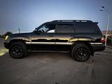 Toyota Land Cruiser 2006 годаүшін12 500 000 тг. в Астана