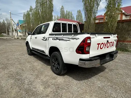 Toyota Hilux 2024 года за 20 800 000 тг. в Актобе – фото 6