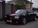 Chrysler 300C 2005 годаfor4 500 000 тг. в Алматы