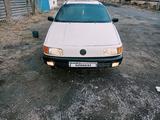 Volkswagen Passat 1990 годаүшін1 200 000 тг. в Семей