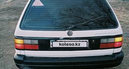 Volkswagen Passat 1990 года за 800 000 тг. в Семей – фото 4