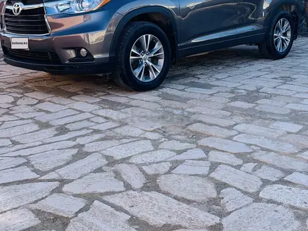 Toyota Highlander 2015 года за 13 500 000 тг. в Актау – фото 5