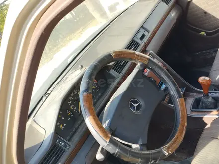 Mercedes-Benz E 230 1990 года за 1 000 000 тг. в Павлодар – фото 4