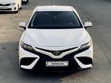 Toyota Camry 2021 года за 13 500 000 тг. в Алматы