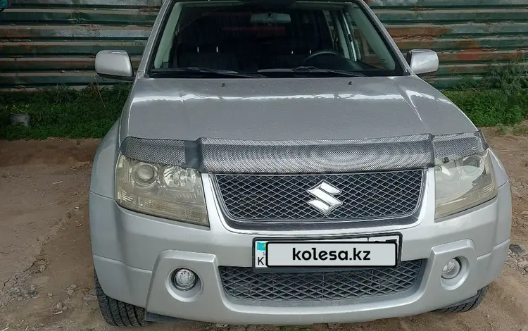 Suzuki Grand Vitara 2007 годаүшін4 700 000 тг. в Алматы