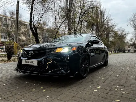 Toyota Camry 2019 года за 13 000 000 тг. в Тараз – фото 10