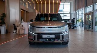 Kia EV9 GT Line 2025 года за 35 990 000 тг. в Алматы