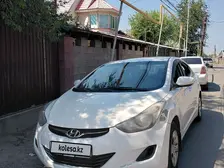 Hyundai Elantra, 2012
