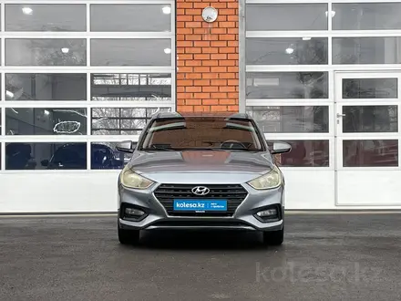 Hyundai Accent 2019 года за 7 460 000 тг. в Актобе – фото 2