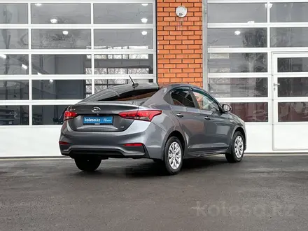 Hyundai Accent 2019 года за 7 460 000 тг. в Актобе – фото 3