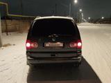 Volkswagen Sharan 2005 года за 5 900 000 тг. в Кульсары – фото 3