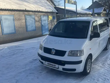 Volkswagen Transporter 2004 года за 7 200 000 тг. в Актобе