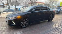 Hyundai Elantra 2016 годаfor7 000 000 тг. в Алматы – фото 3