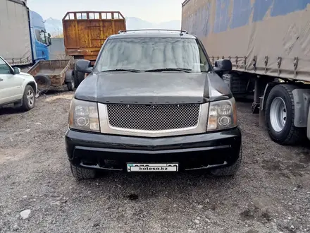 Cadillac Escalade 2003 года за 5 000 000 тг. в Алматы