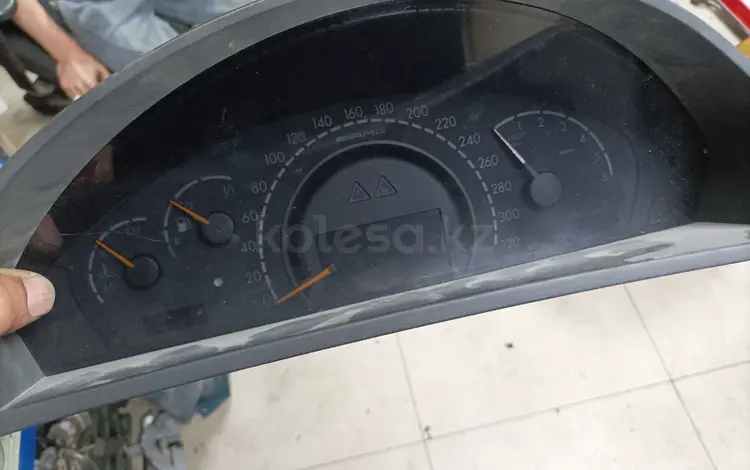 Щиток прибор AMG за 90 000 тг. в Алматы