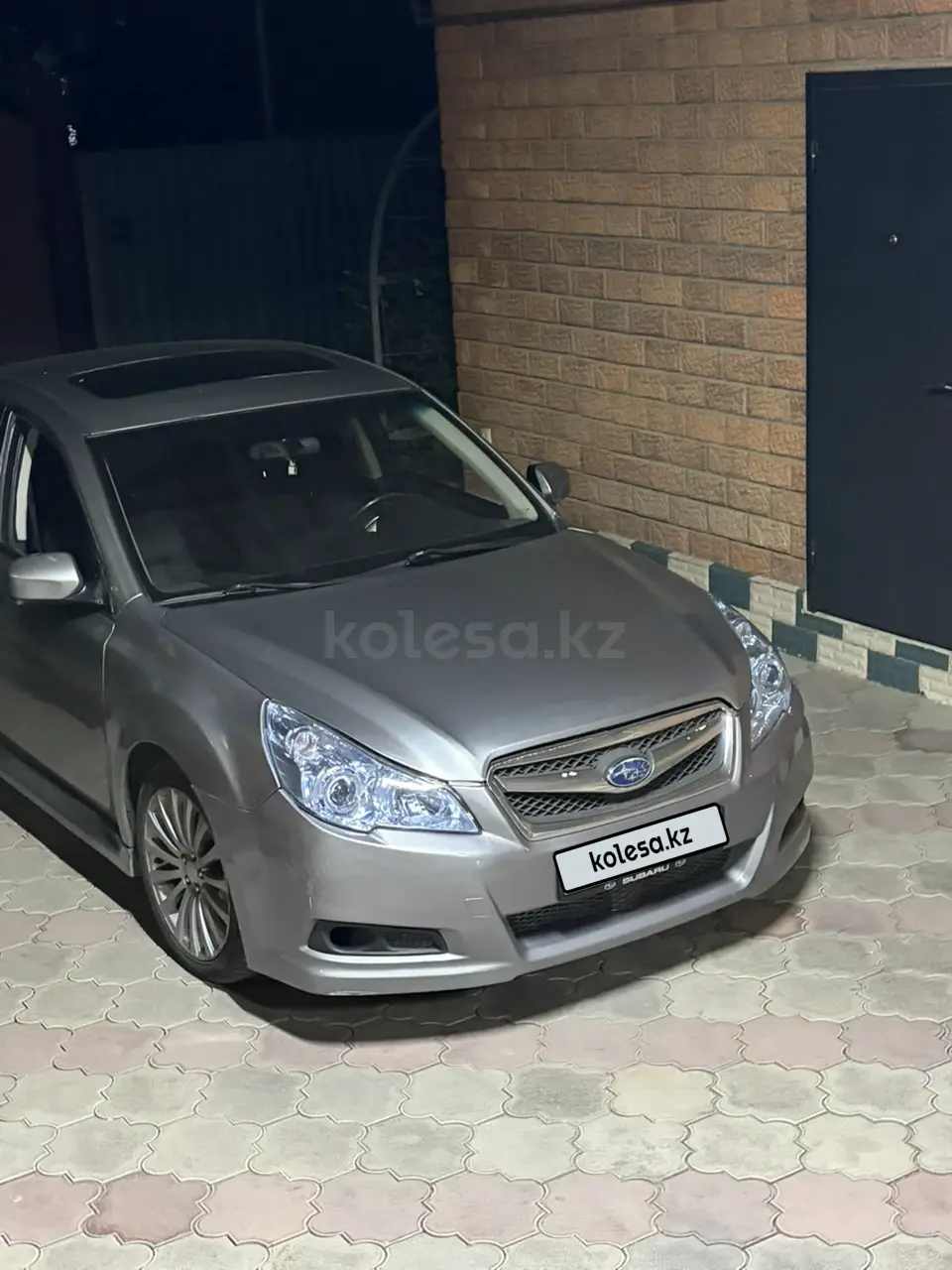 Subaru Legacy, 2010