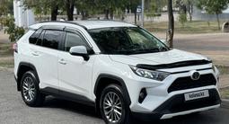 Toyota RAV4 2020 годаүшін13 800 000 тг. в Караганда