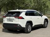 Toyota RAV4 2020 годаүшін13 800 000 тг. в Караганда – фото 2