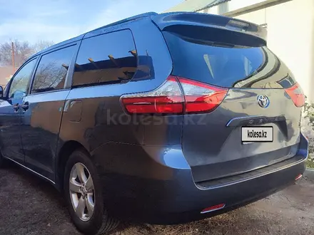 Toyota Sienna 2016 года за 13 500 000 тг. в Алматы – фото 9