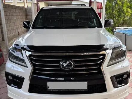 Lexus LX 570 2015 года за 29 000 000 тг. в Алматы
