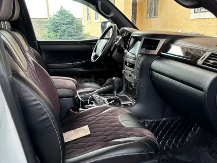 Lexus LX 570 2015 года за 29 000 000 тг. в Алматы – фото 3