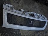 Тюнингованую решётку радиатора на Mitsubishi Pajero 4үшін60 000 тг. в Алматы – фото 2
