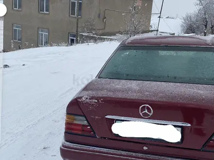 Mercedes-Benz E 220 1994 годаүшін1 600 000 тг. в Алматы – фото 11