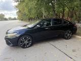 Toyota Camry 2017 года за 8 500 000 тг. в Караганда – фото 2