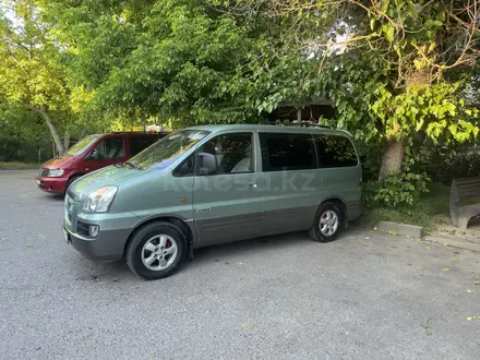 Hyundai Starex 2004 года за 5 000 000 тг. в Шымкент – фото 18