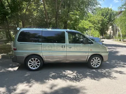 Hyundai Starex 2004 года за 5 000 000 тг. в Шымкент – фото 25