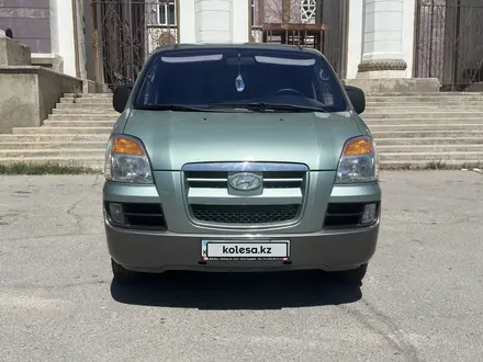 Hyundai Starex 2004 года за 5 000 000 тг. в Шымкент – фото 2