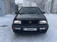 Volkswagen Vento 1993 годаfor1 350 000 тг. в Караганда