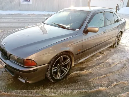 BMW 523 1996 года за 1 900 000 тг. в Алматы – фото 2