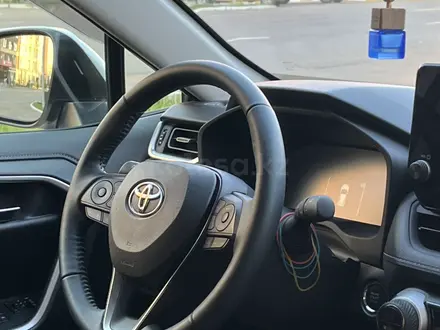 Toyota RAV4 2025 года за 17 200 000 тг. в Кокшетау – фото 11